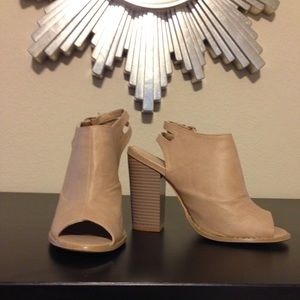 Qupid peep toe boots